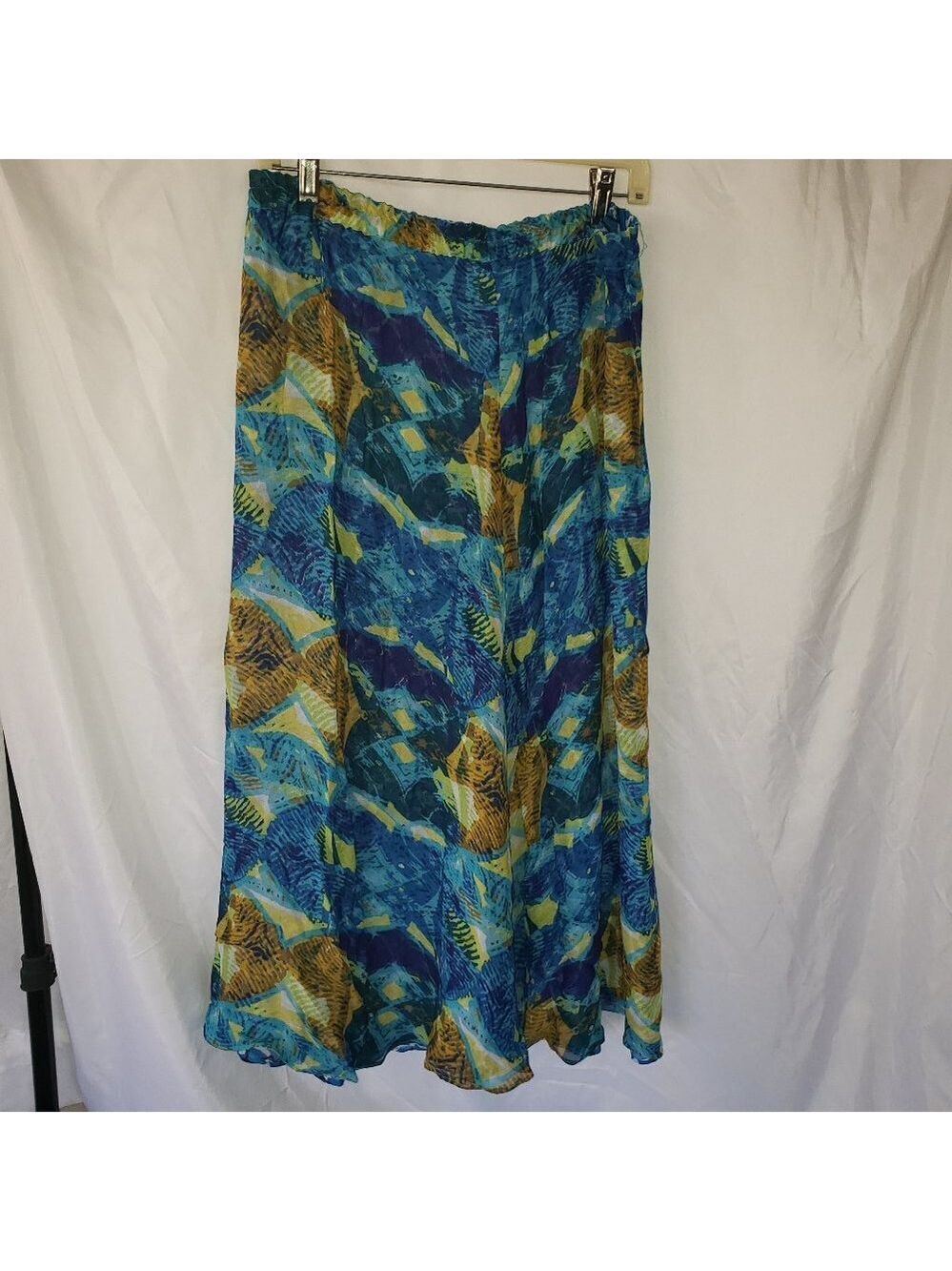 Ladies REVERSIBLE Floral & Graphic Print Skirt - 10
